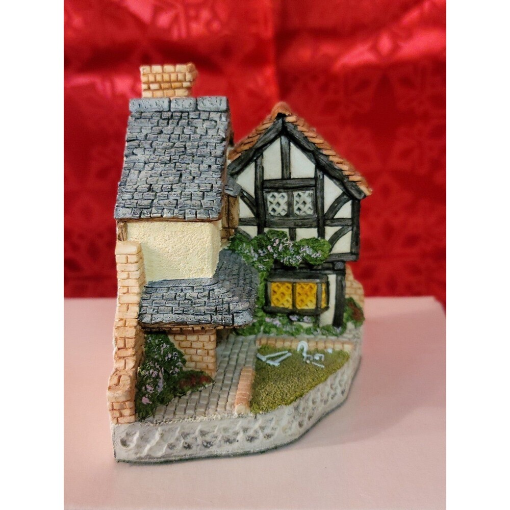 15 Lawnside Road by David Winter